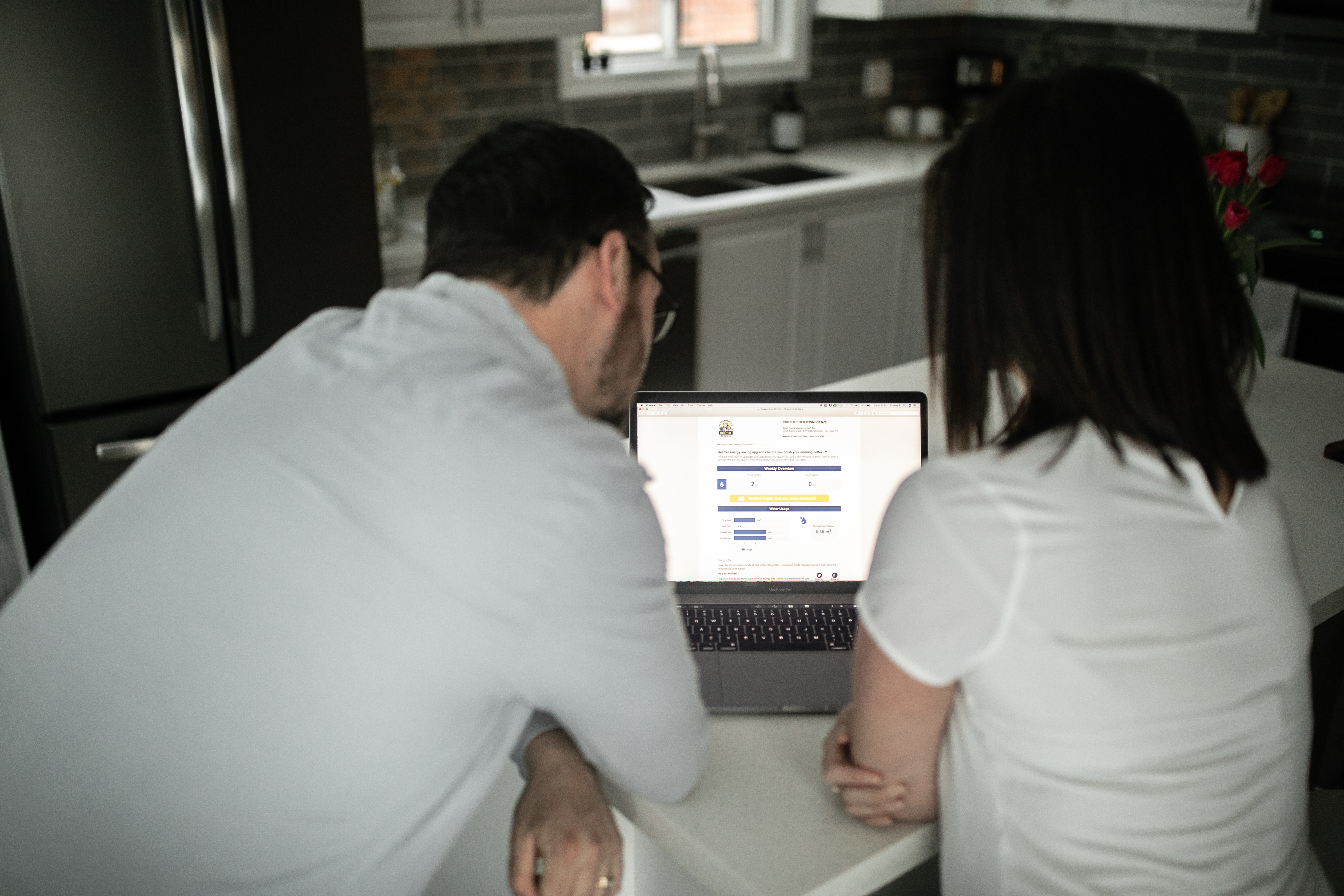 Customers looking online at invoice